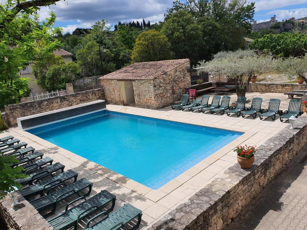 Saint-Martin-dʼArdèche Logis Hotel Restaurant L'Escarbille מראה חיצוני תמונה