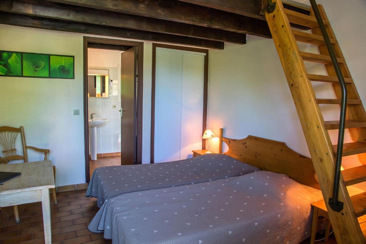 Saint-Martin-dʼArdèche Logis Hotel Restaurant L'Escarbille מראה חיצוני תמונה